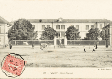 Cartes postales anciennes Vichy